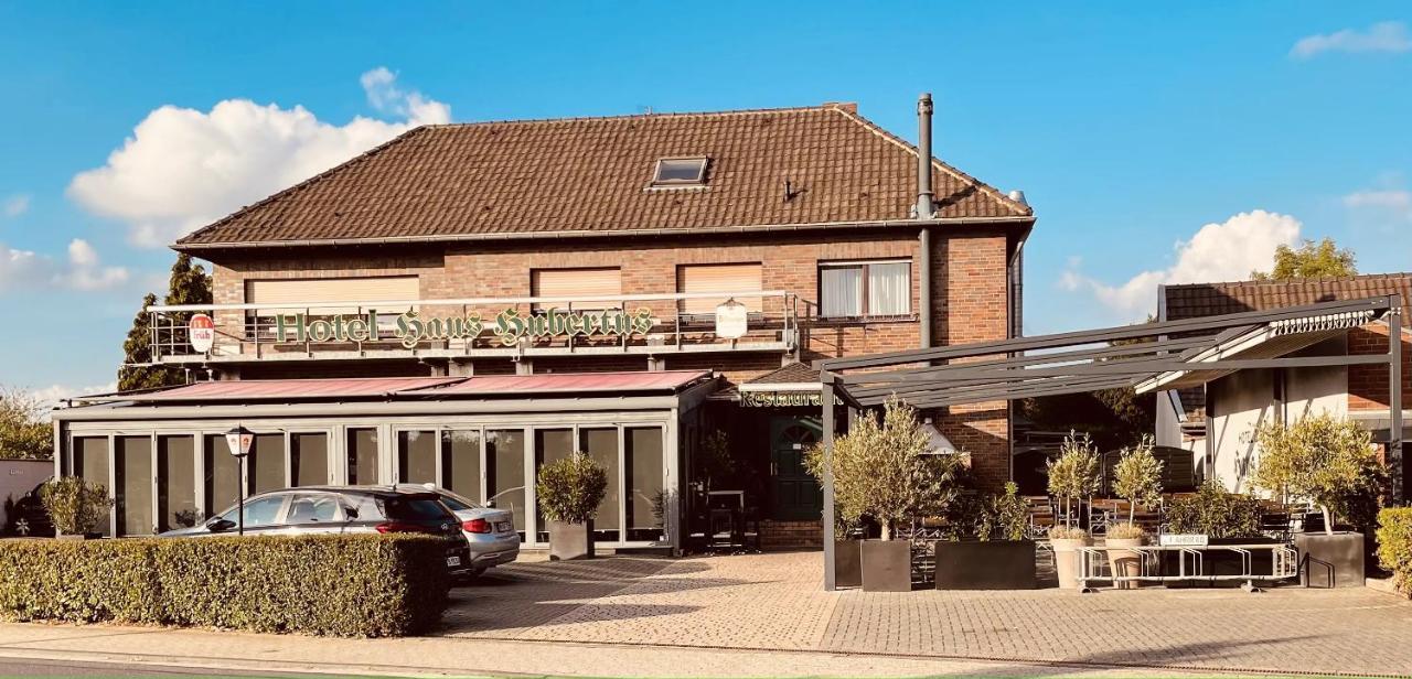 Hotel Haus Hubertus Elsdorf Exterior foto
